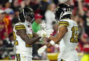 saints trade rashid shaheed