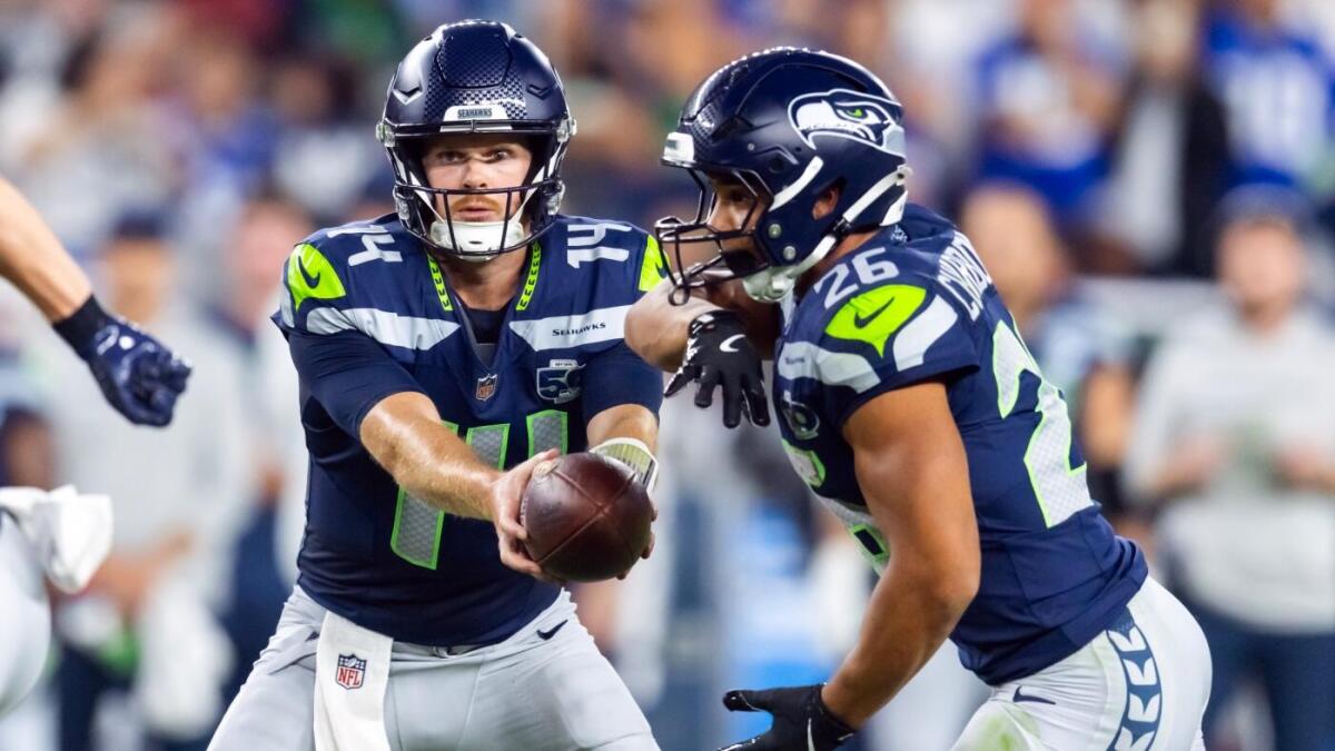 Bet on every NFL Week 6 game at best betting sites, betting apps