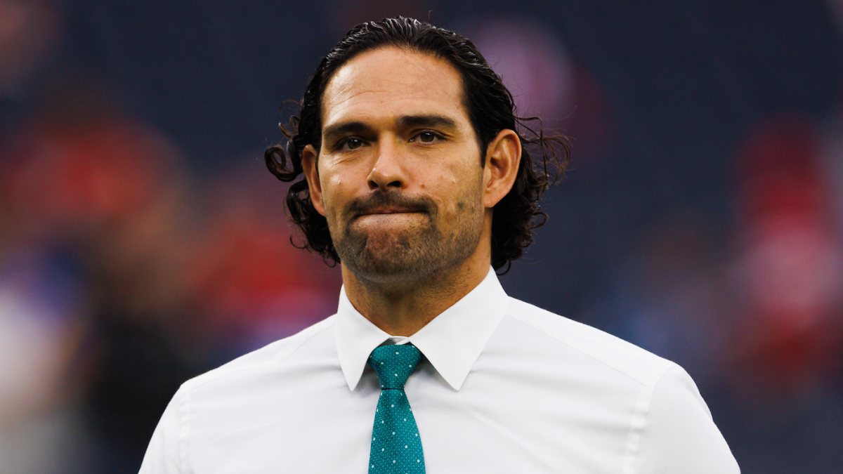 Mark Sanchez stabbing, arrest: Former NFL QB faces upgraded felony battery charge after Indianapolis incident