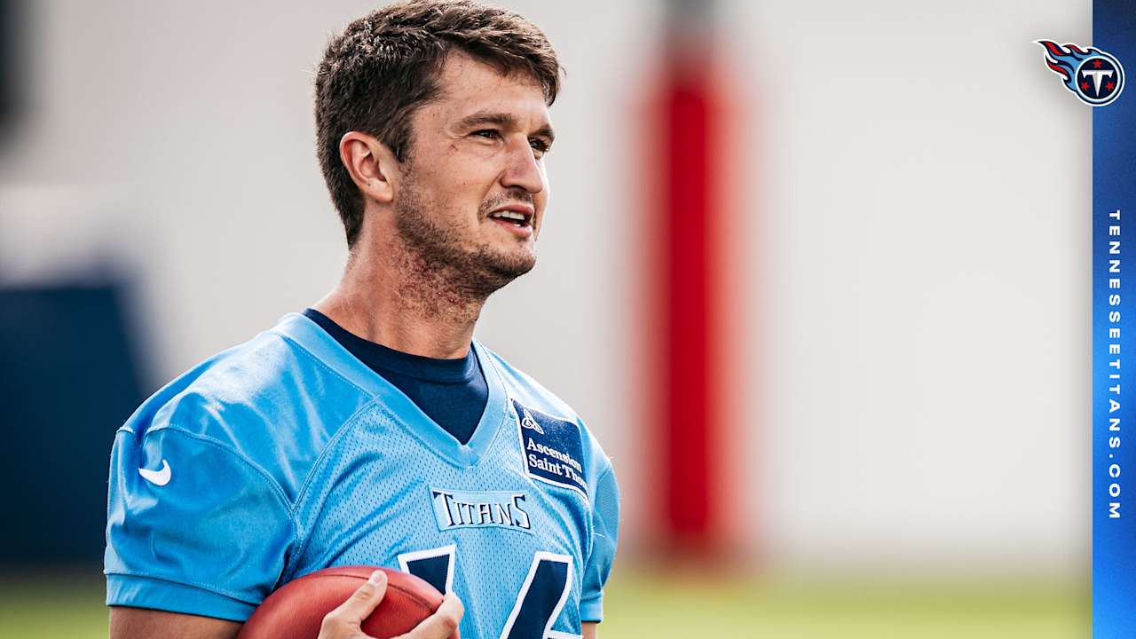 Titans Waive Kicker Matthew Wright, Sign LB Joe Bachie to Practice Squad