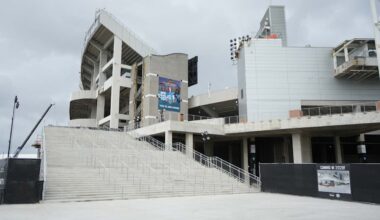 Jaguars Unveil First Major Milestone in Stadium of the Future Project: Grand Staircase One