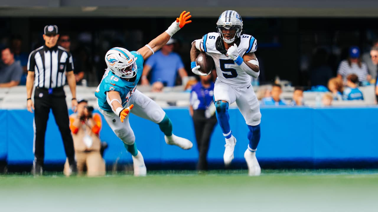 Rico Dowdle puts up massive 234-yard game, helps fuel record comeback