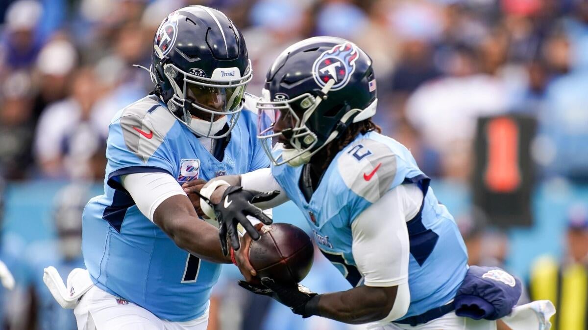 Model locks in Titans vs. Colts picks, score prediction for NFL Week 8