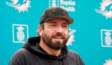 Dolphins' Frank Smith brings boost as OC on sideline