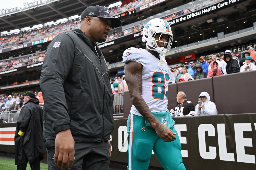 Dolphins' Darren Waller unlikely to play vs Atlanta Falcons