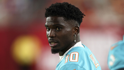 NFL trade rumors: Miami Dolphins could be making a shocking Tyreek Hill move following devastating injury says insider