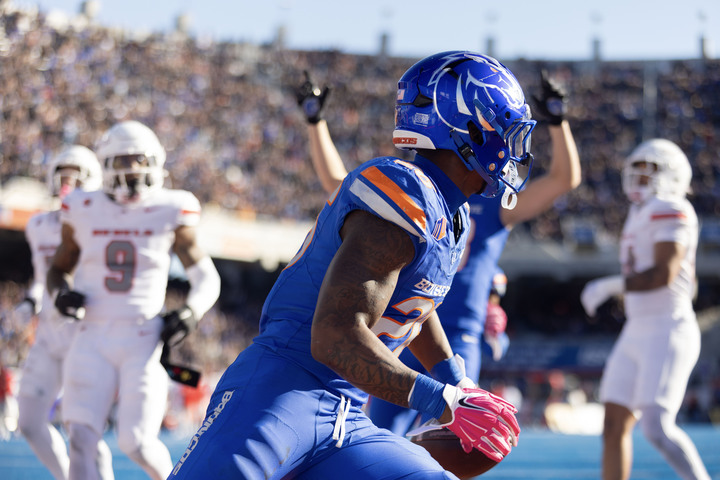 What rivalry? Broncos command Rebels in statement victory  – The Arbiter