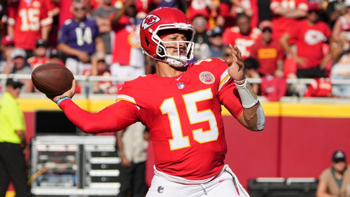 Chiefs vs. Jaguars picks, odds, predictions for Monday Night Football