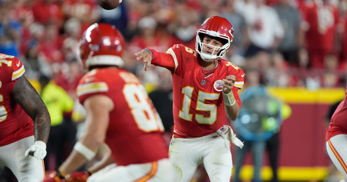 Raiders visit Chiefs for another matchup between longtime AFC West rivals
