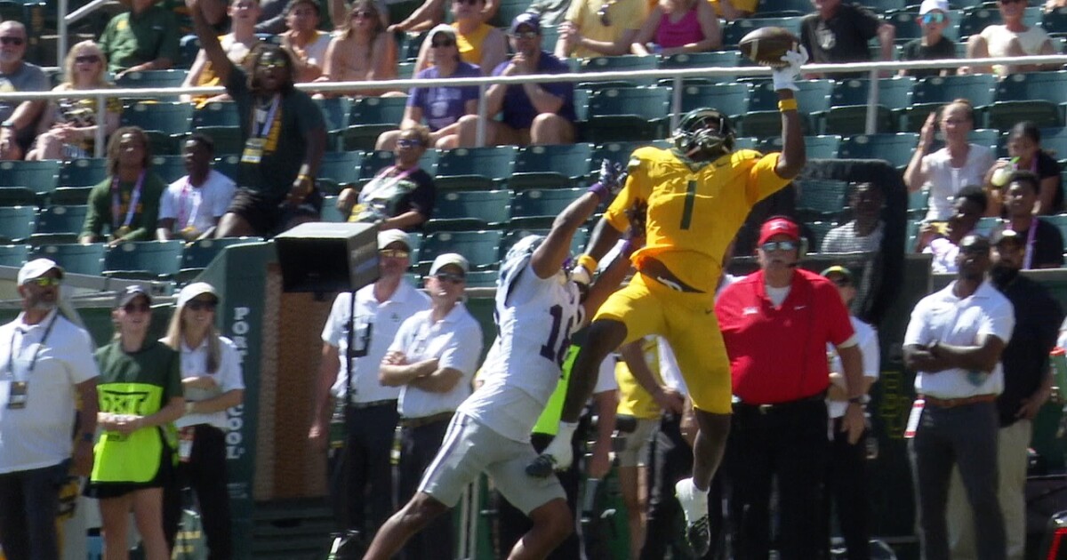 Baylor football escapes K-State with a 35-34 win