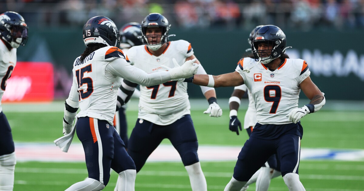 Broncos' defense saves the day in gritty win over Jets