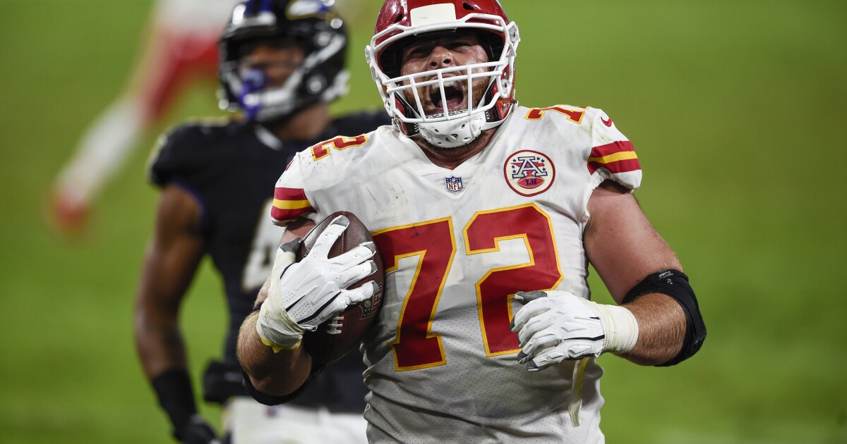Former No.1 overall pick Eric Fisher dubbed drum honoree for MNF vs Commanders