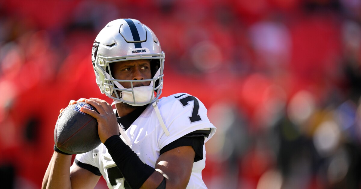 Raiders remain upbeat heading into bye week, distancing from a tough start