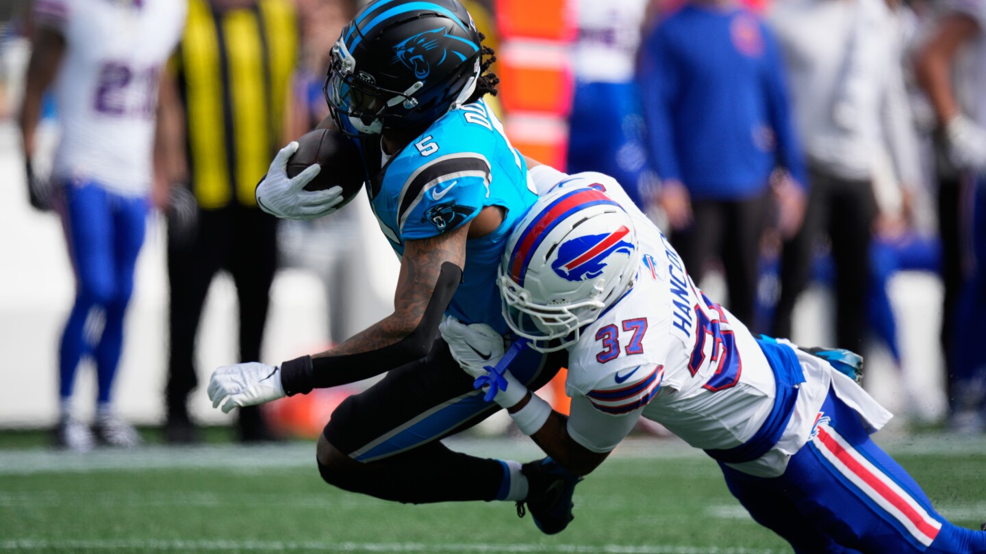 Rico Dowdle appears set to get bulk of carries with Dave Canales' moving away from 2-back approach