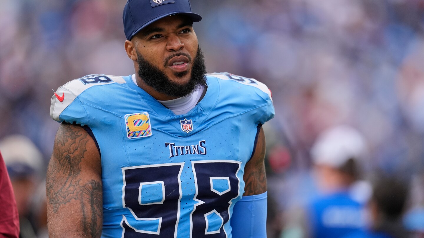 Tennessee Titans lose defensive starters Jeffery Simmons and Sneed to injuries