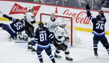 Mark Scheifele scores twice in the Jets' 3-2 victory over the Kings