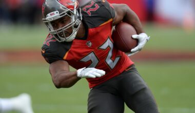Former NFL player Doug Martin died after struggle with officers, police say