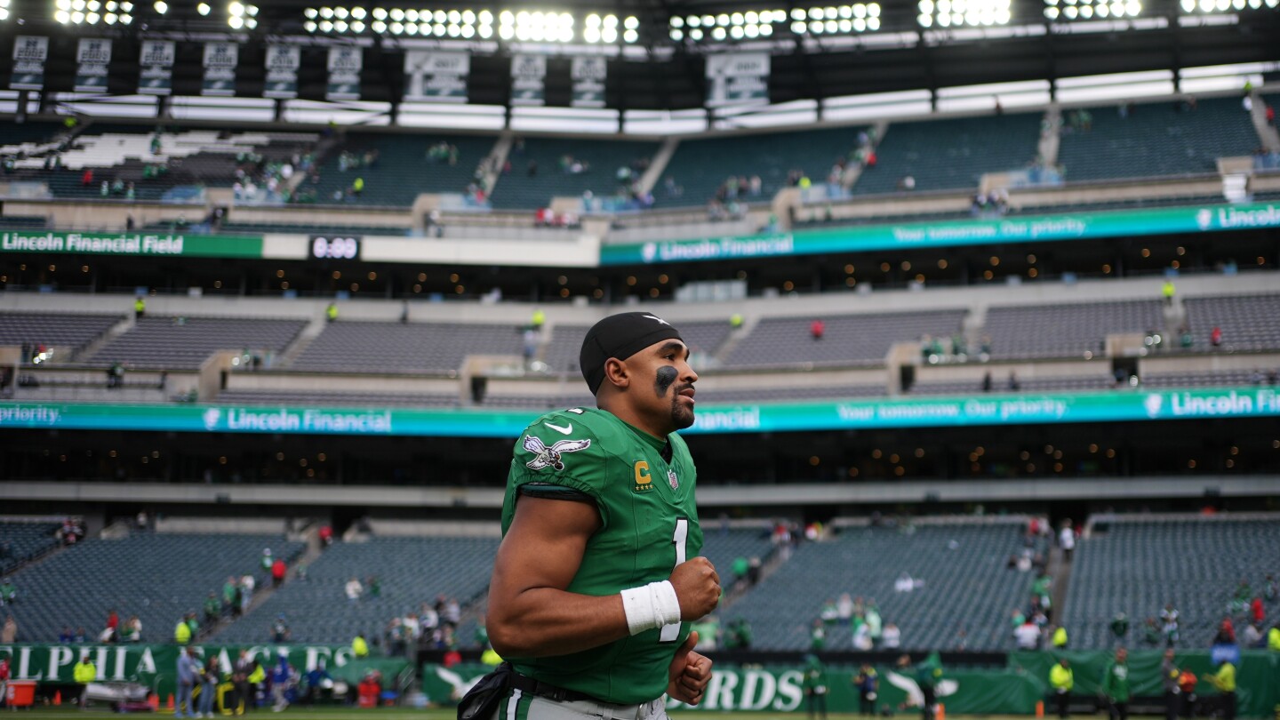 Why the Philadelphia Eagles' 'tush push' play is causing such a stir