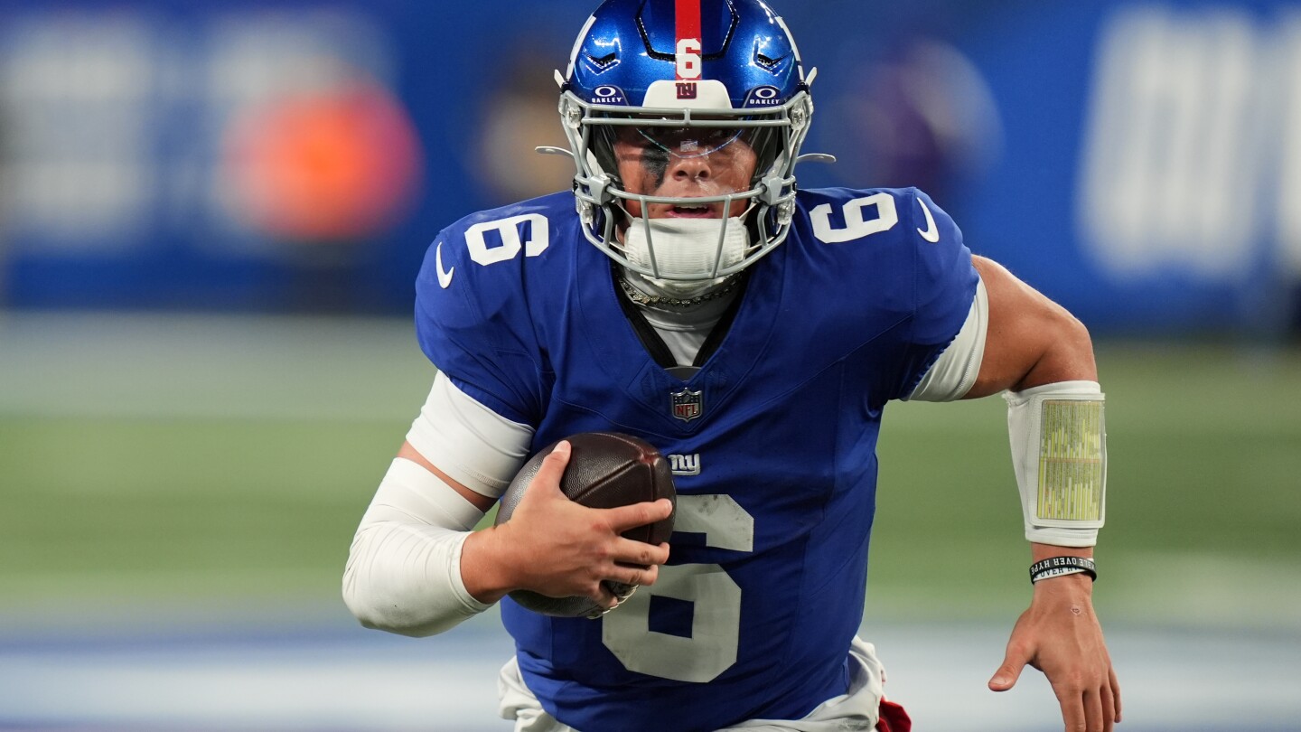 Giants hope Jaxson Dart can lead another upset of the Eagles