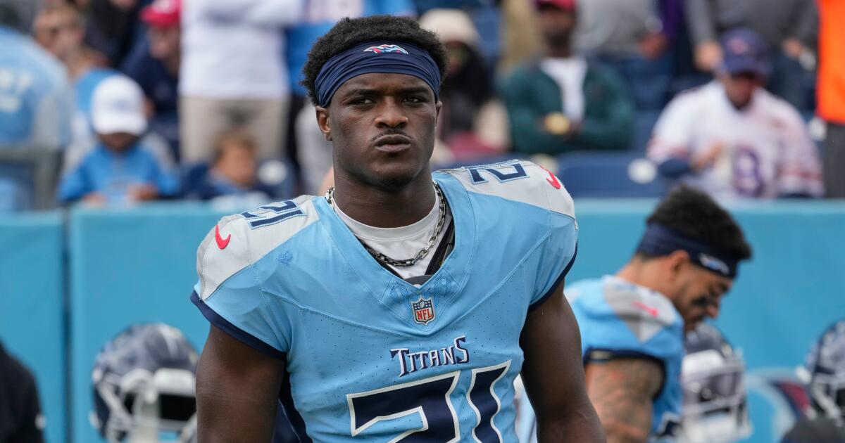 Rams acquire cornerback Roger McCreary in trade with Titans