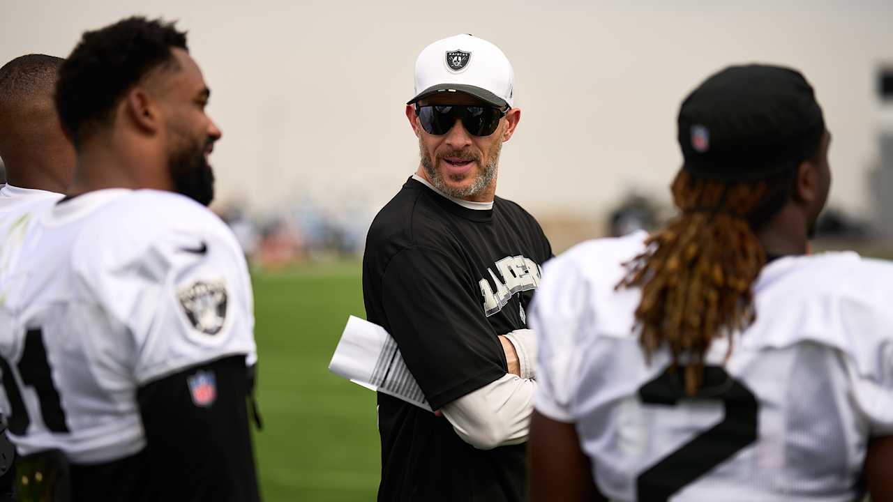 Justin Fargas embraces coaching opportunity with the Silver and Black