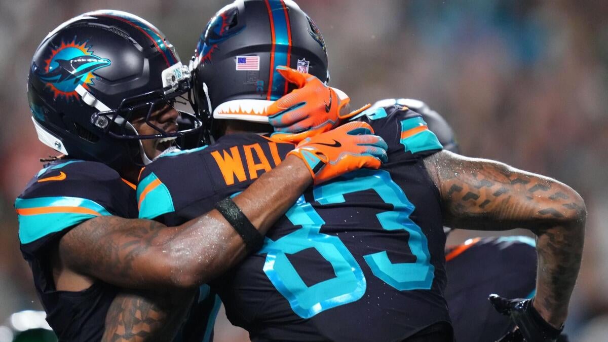 Dolphins vs. Jets: Darren Waller comes out of retirement to catch 2 TD passes 631 days after his last NFL game