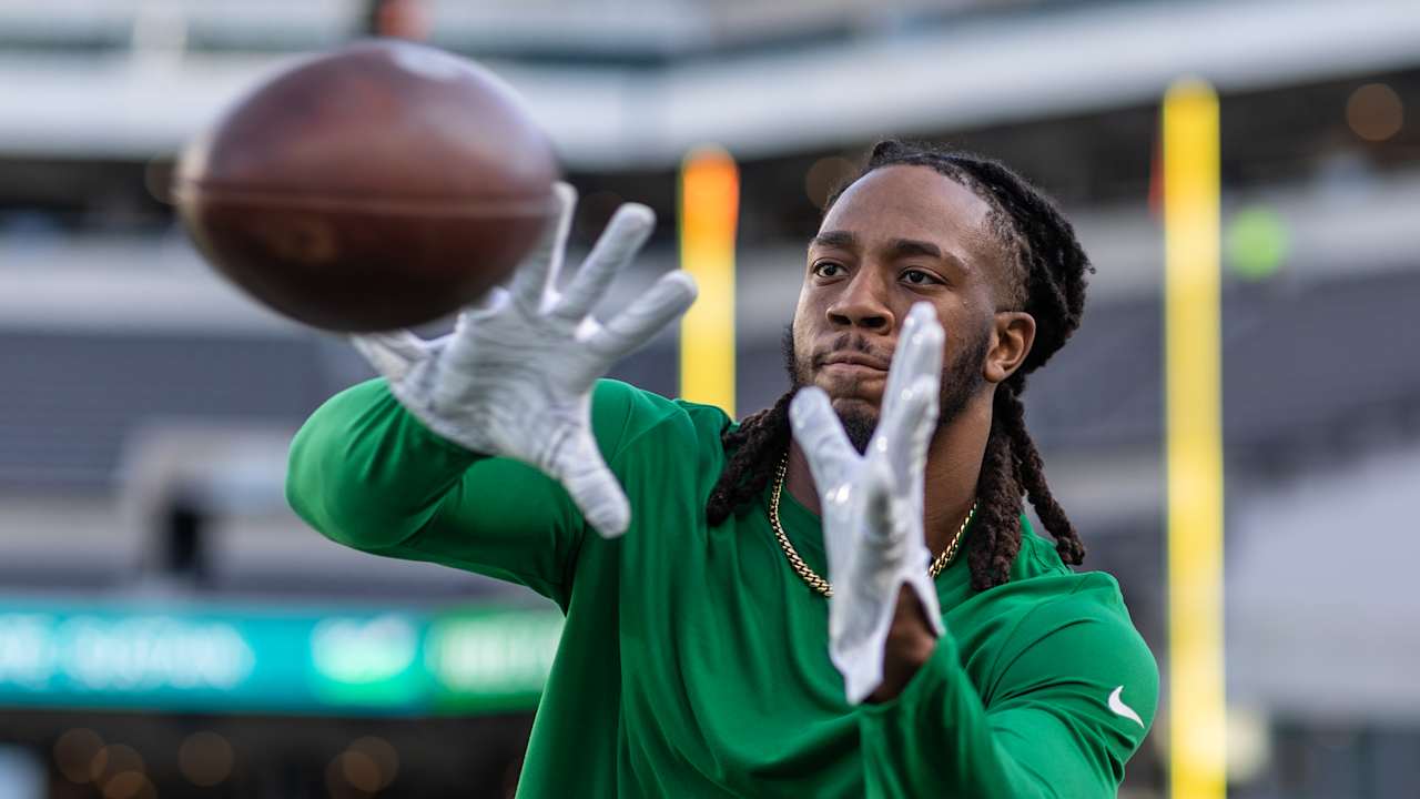 Eagles elevate TE E.J. Jenkins for Sunday's game at Vikings