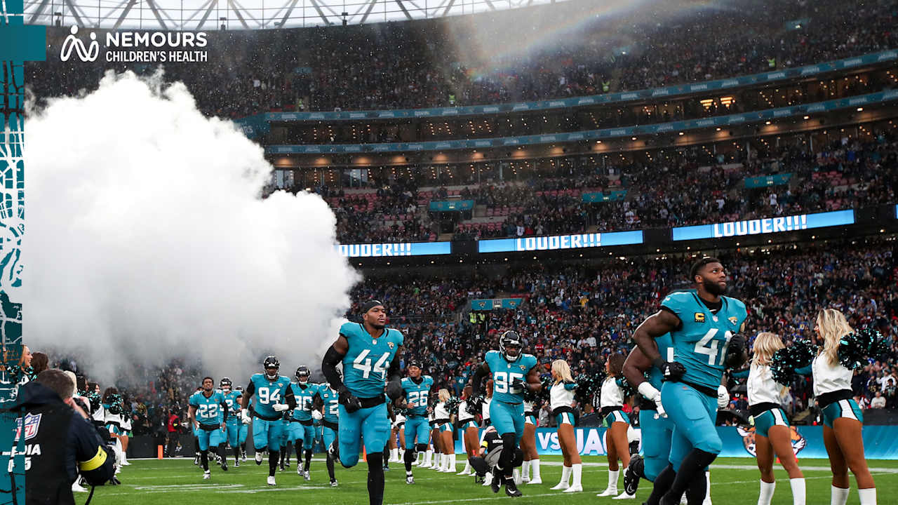 HC Liam Coen Revisits Strategy After Week 7 Loss to Rams