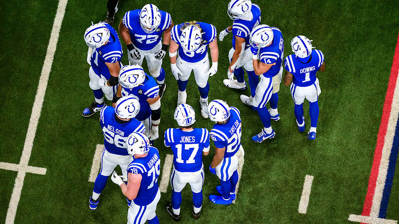 How Daniel Jones set the standard for a selfless Colts offense in Week 8 win over Titans