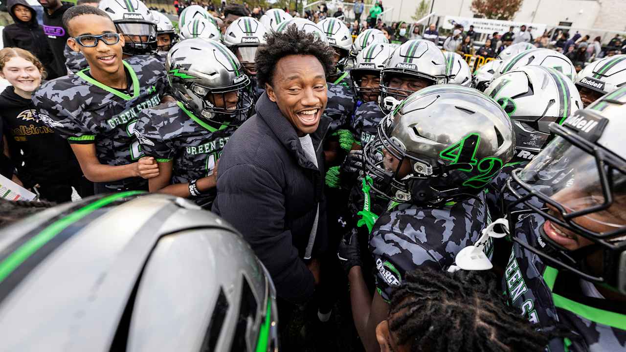 Ravens Host High School Football Showdown at New Boys & Girls Club