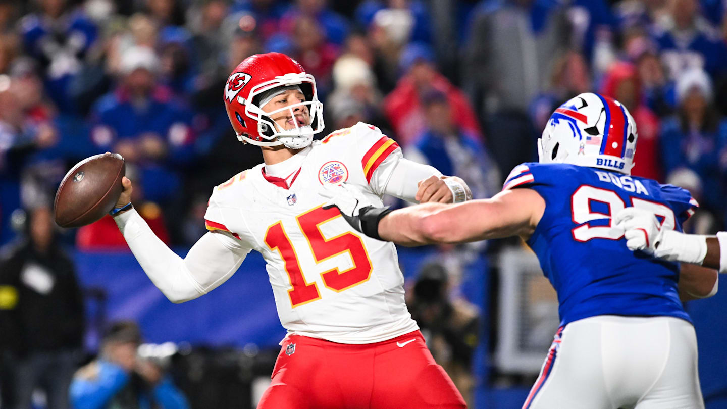 Mahomes Shares Message to Chiefs After Loss to Bills