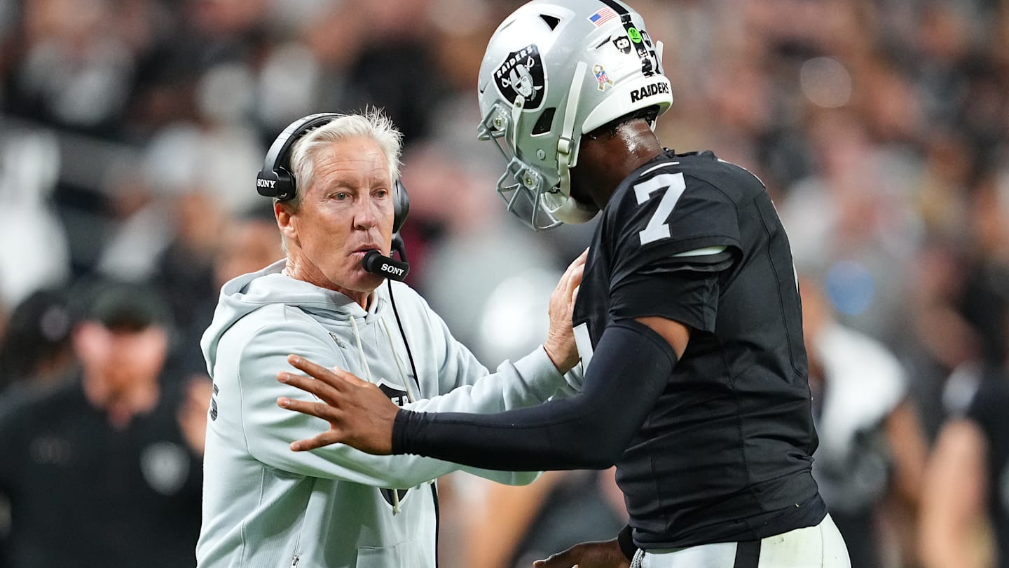 Jacksonville Jaguars v Las Vegas Raiders