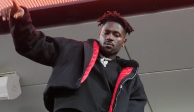 Ex-Pittsburgh Steelers' Antonio Brown Could Face 30 Years in Prison