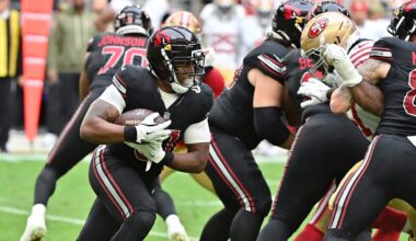 Nov 16, 2025; Glendale, Arizona, USA; Arizona Cardinals running back Emari Demercado (31) runs the ball in the first half against the San Francisco 49ers at State Farm Stadium. Mandatory Credit: Matt Kartozian-Imagn Images