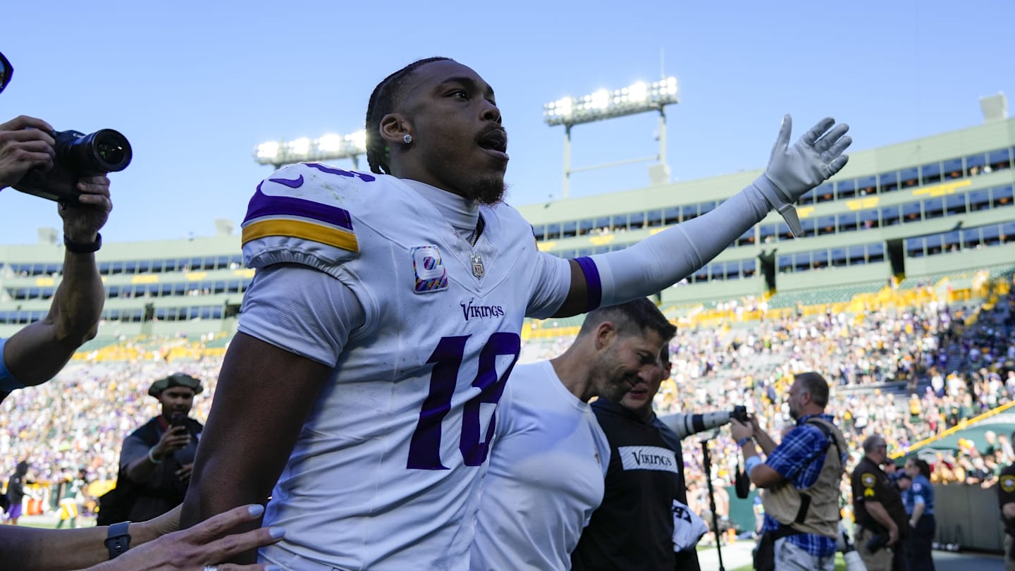 Vikings score predictions for Week 12 border battle with Packers