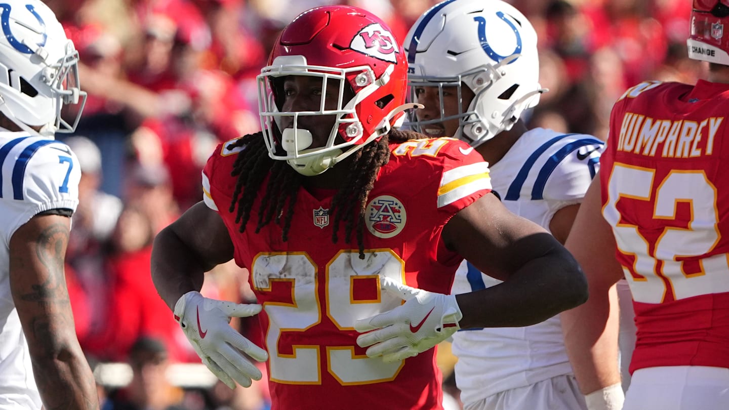 Grading Kareem Hunt’s Week 12 Performance vs. Colts