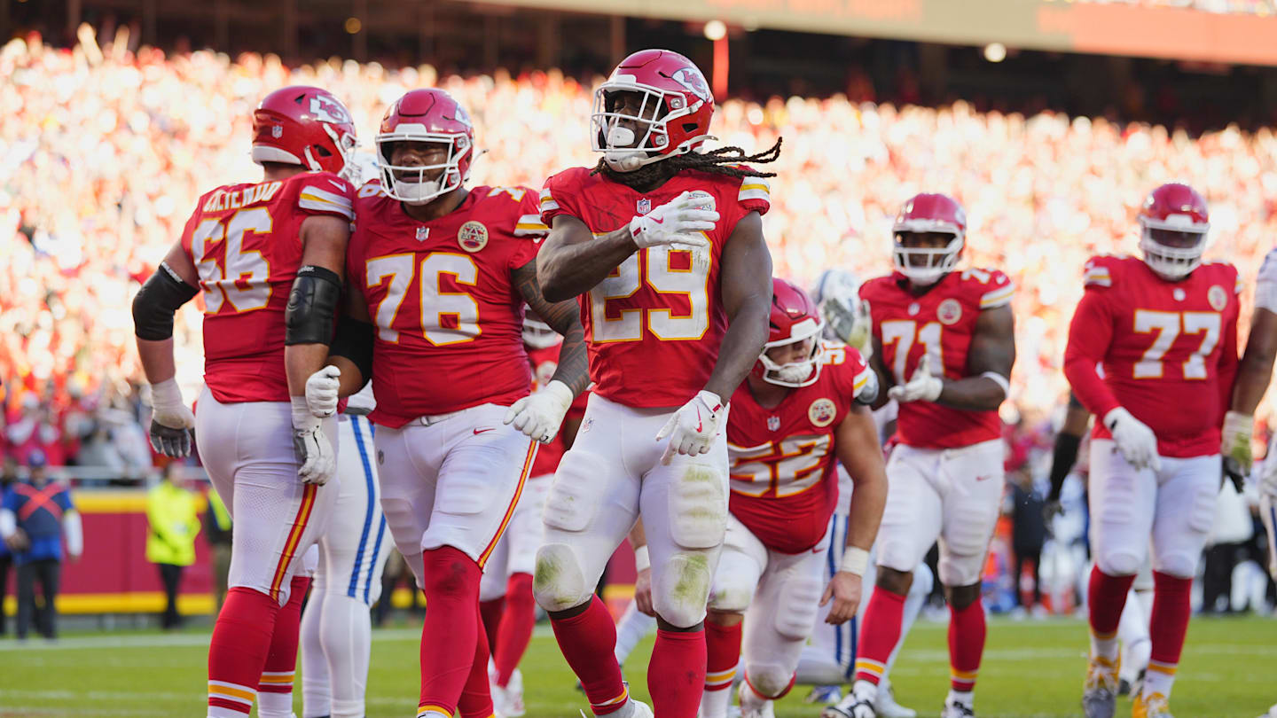 Nov 23, 2025; Kansas City, Missouri, USA; Kansas City Chiefs running back Kareem Hunt (29) celebrates after scoring a touchdown against the Indianapolis Colts in the second half at GEHA Field at Arrowhead Stadium. Mandatory Credit: Jay Biggerstaff-Imagn Images
