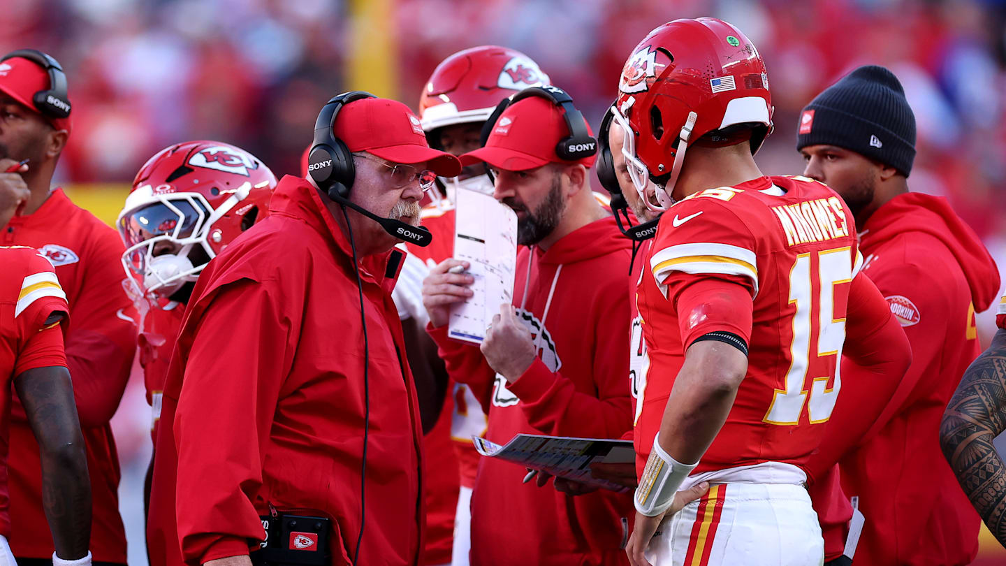 Indianapolis Colts v Kansas City Chiefs