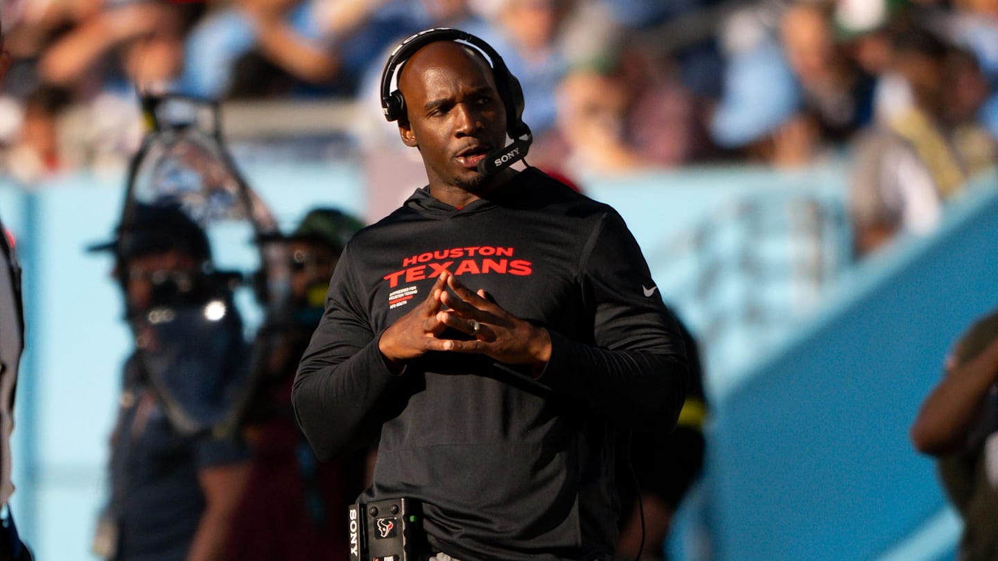 DeMeco Ryans Points to What Can Ignite Texans' Run Game