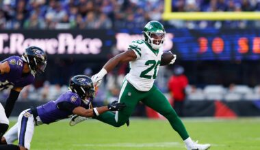 Jets Urged To Re-Sign Star RB To '3-4 Year Deal': Insider
