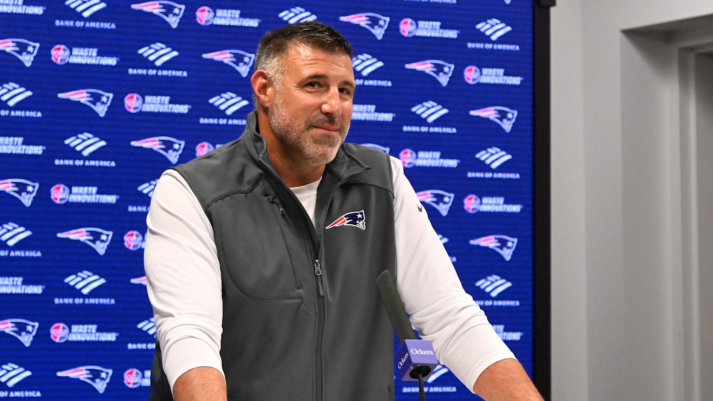 Patriots' Mike Vrabel Reveals Surprising Thanksgiving Thoughts