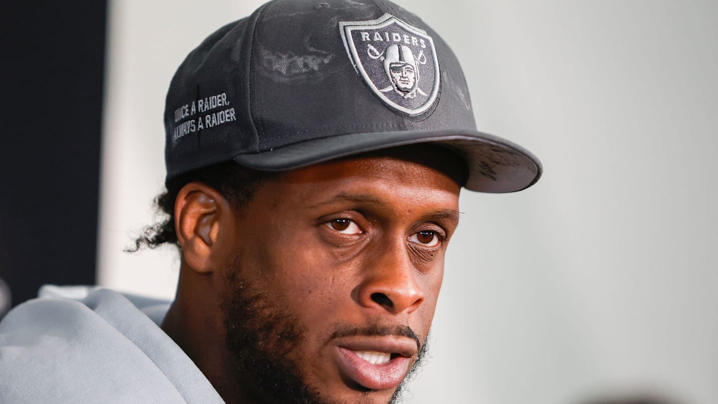 Raiders' Smith Addresses Offense's Elephant in Room