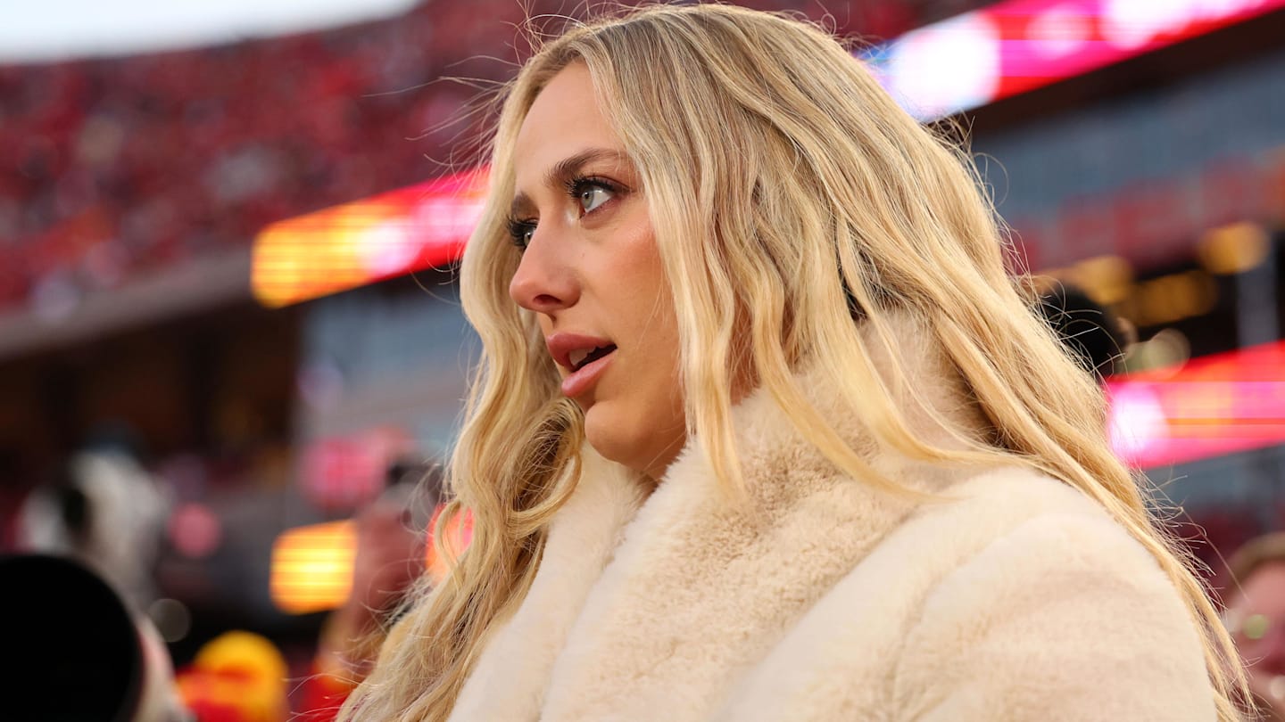 Cowboys star George Pickens deletes unreal Brittany Mahomes post before Chiefs game