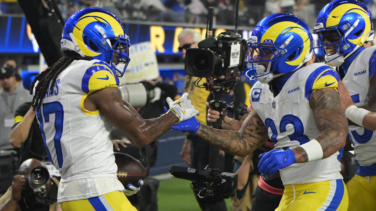 How Davante Adams Showed Rams' Brass Elite Skills In a Restaurant