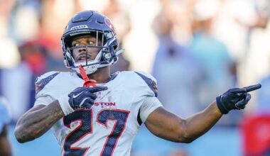 Texans RB Woody Marks Leaves Colts Game With Injury