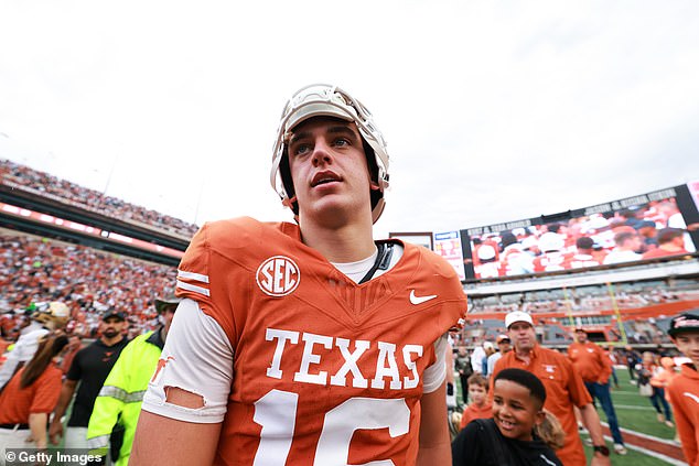 Arch Manning and Texas were on the rise in this week's AP Top 25 college football poll