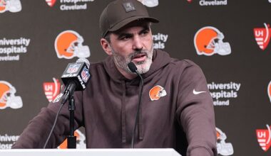 Browns coach Kevin Stefanski was accused of 'sabotaging' Shedeur Sanders' career