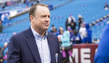 Buffalo Bills legend Steve Tasker has denied reports claiming that he'd passed away