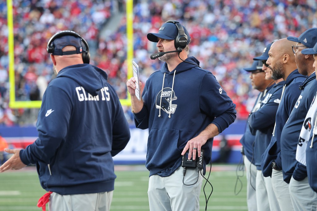 New York Giants defensive coordinator Shane Bowen on the sideline.