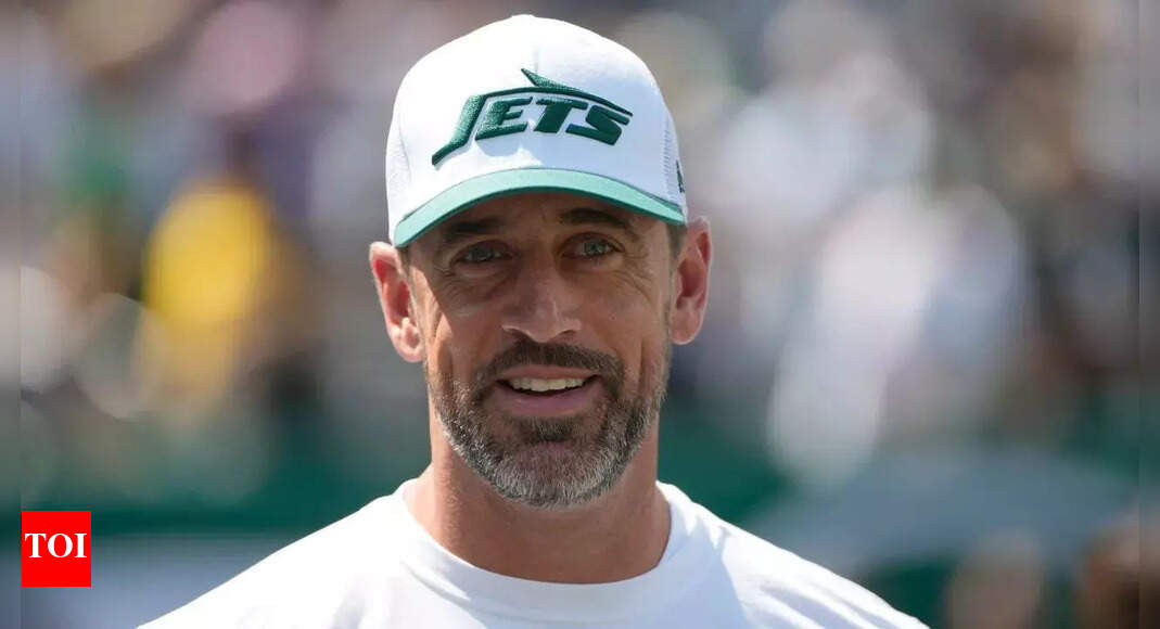 Will Aaron Rodgers play against the Indianapolis Colts today? Latest injury update on the Pittsburgh Steelers' QB | NFL News